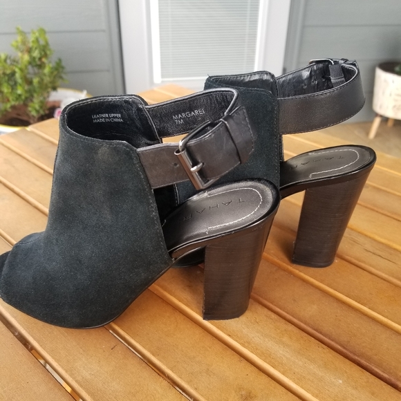 TAHARI Margaret Black Suede PeepToe Sandals Slingback Heels Women’s Size 7 M - Picture 2 of 11